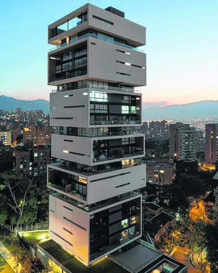 Energy Living Hotel Medellin